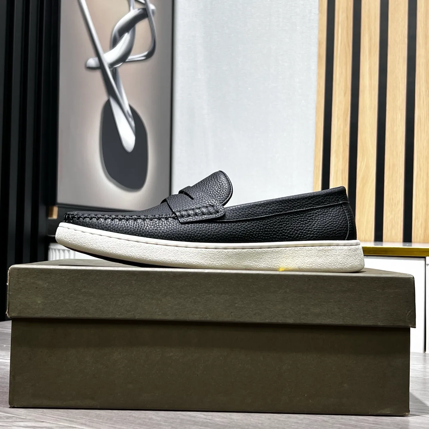 Ex-factory price 480 BV〰️Purely handmade classic men's beanie shoes👉👉driving shoes, slip-on shoes, made of Italian imported cowhide, 💕water-dyed cowhide lining, 🔊original outsole, waterproof platform design, comfortable for the feet. A good choice for traveling and driving, three colors available, code number: 38-44, (45 can be customized)